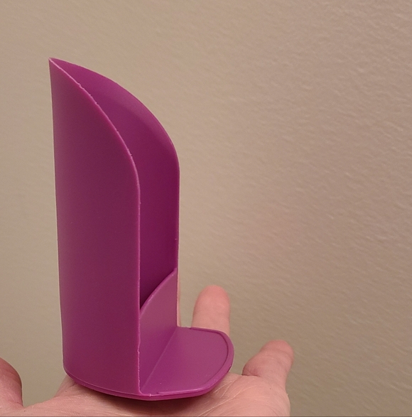 Tupperware Plastic Rocker Scoop - Picture 3 of 5